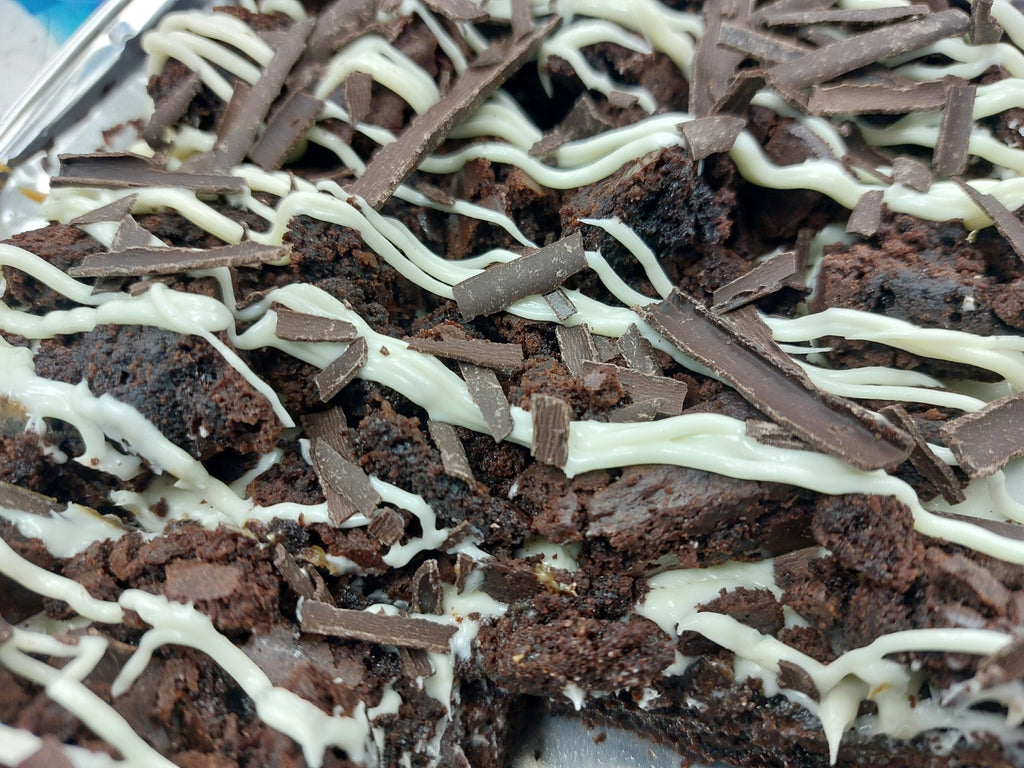 Brownie Twin Pack Caramel and White chocolate x 30