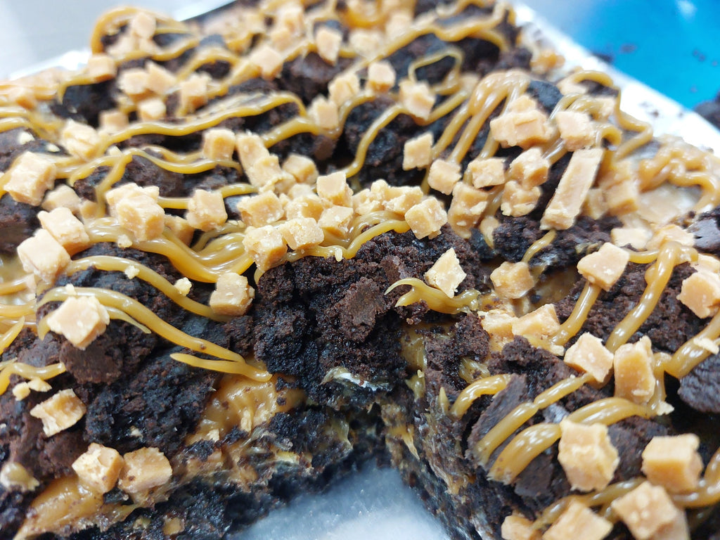 Brownie Twin Pack Caramel and White chocolate x 30
